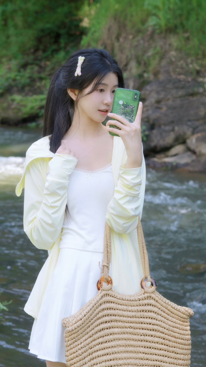HBO新剧巧妙讽刺美卫生部长，疫苗争议成焦点